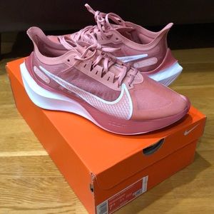 Nike Zoom Gravity Pink Rose Quartz Sneaker 7.5